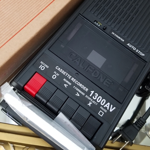 ❗Califone 1300AV Cassette Recorder with Built In Microphone❗ - Picture 2 of 8